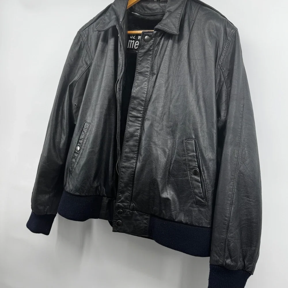 Vintage 100% Genuine Black Leather‎ Bomber Jacket Faux Fur Lined Men Sz 42 Large